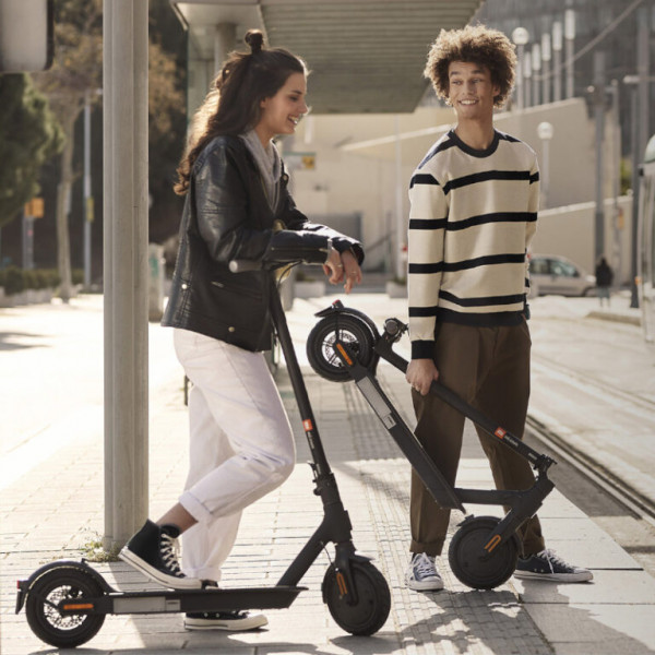 Xiaomi Mi Electric Scooter Essential